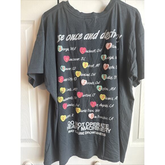 Daydreamer Hole Live Through This 2 sided Vintage Black T-Shirt NWT Large - Picture 5 of 6